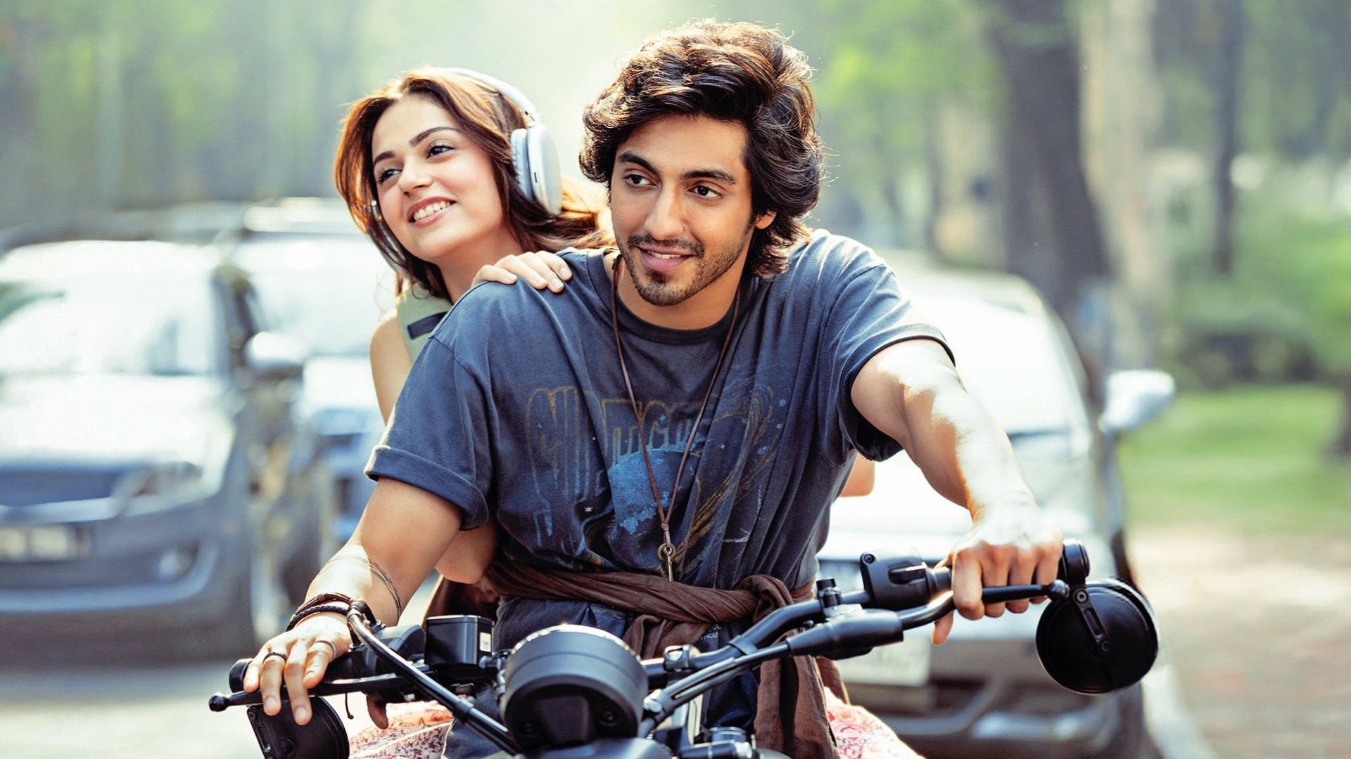 Saiyaara (2025) Movie Screenshot (1) Saiyaara (2025) Movie Screenshot (1)